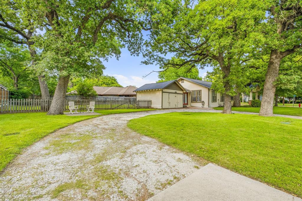 910 S Waco Street Property Photo 26