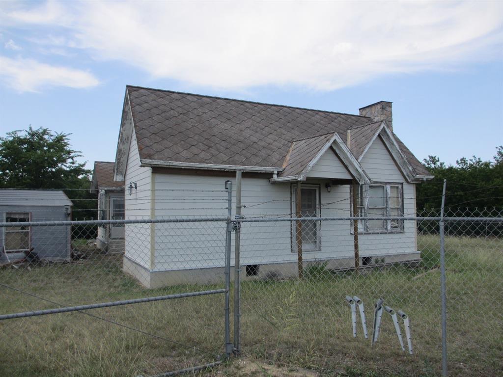 417 Corsicana Highway Property Photo 1