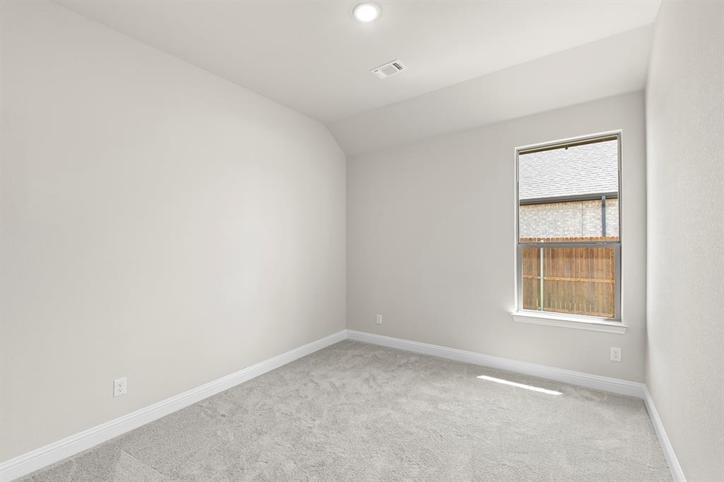 417 Heritage Hill Drive Property Photo 19