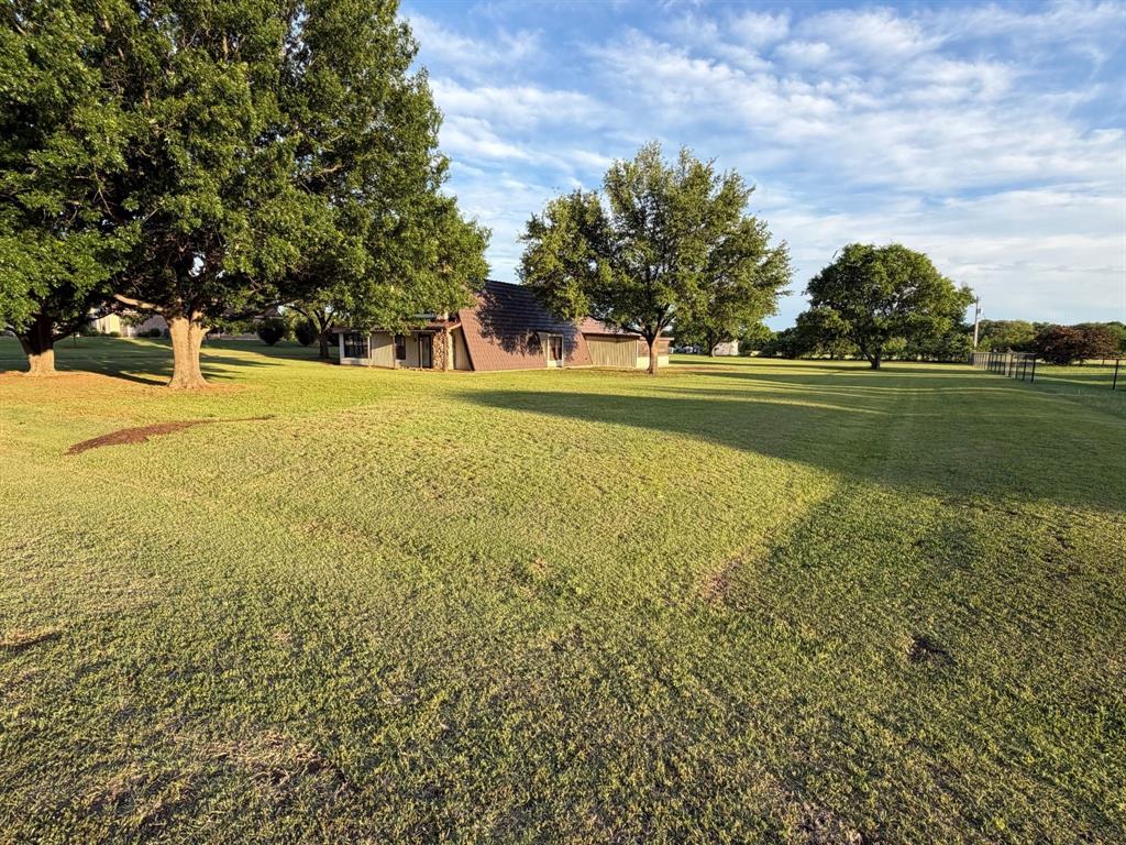 221 Timberview Court Property Photo 5