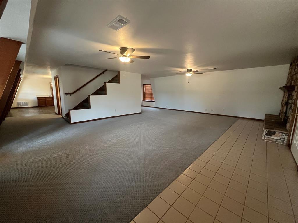 221 Timberview Court Property Photo 7