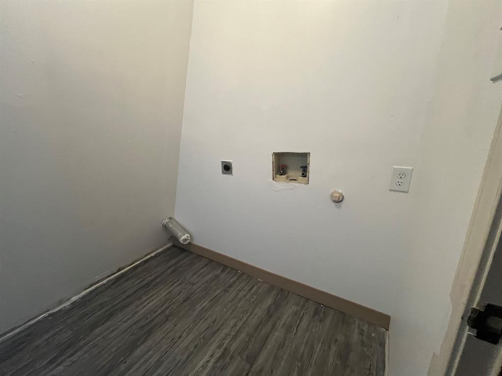 221 Timberview Court Property Photo 14