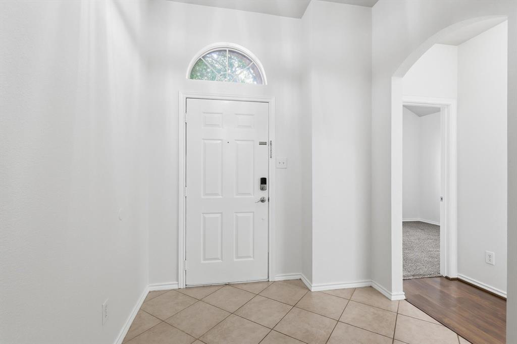 2809 Bull Shoals Drive Property Photo 4