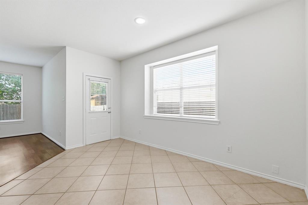 2809 Bull Shoals Drive Property Photo 8