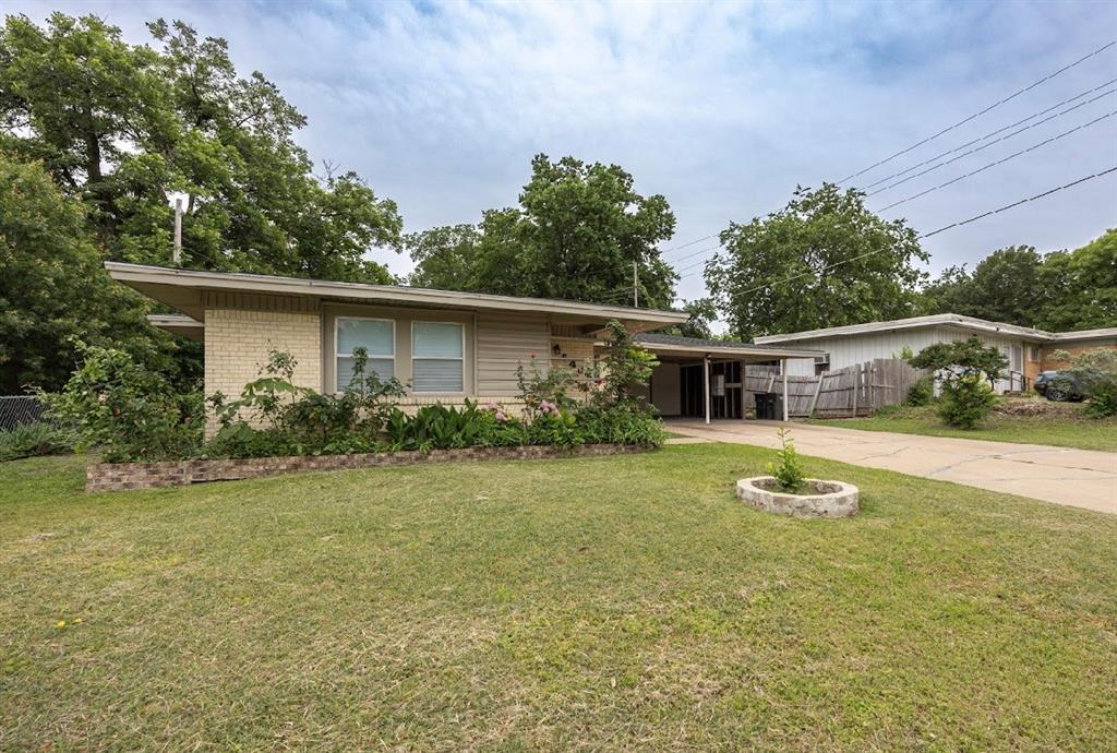 5405 Trail Lake Drive Property Photo 1