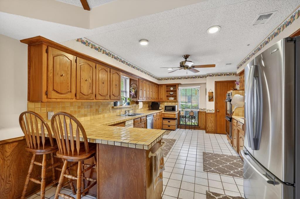 6520 Clearhaven Circle Property Photo 6
