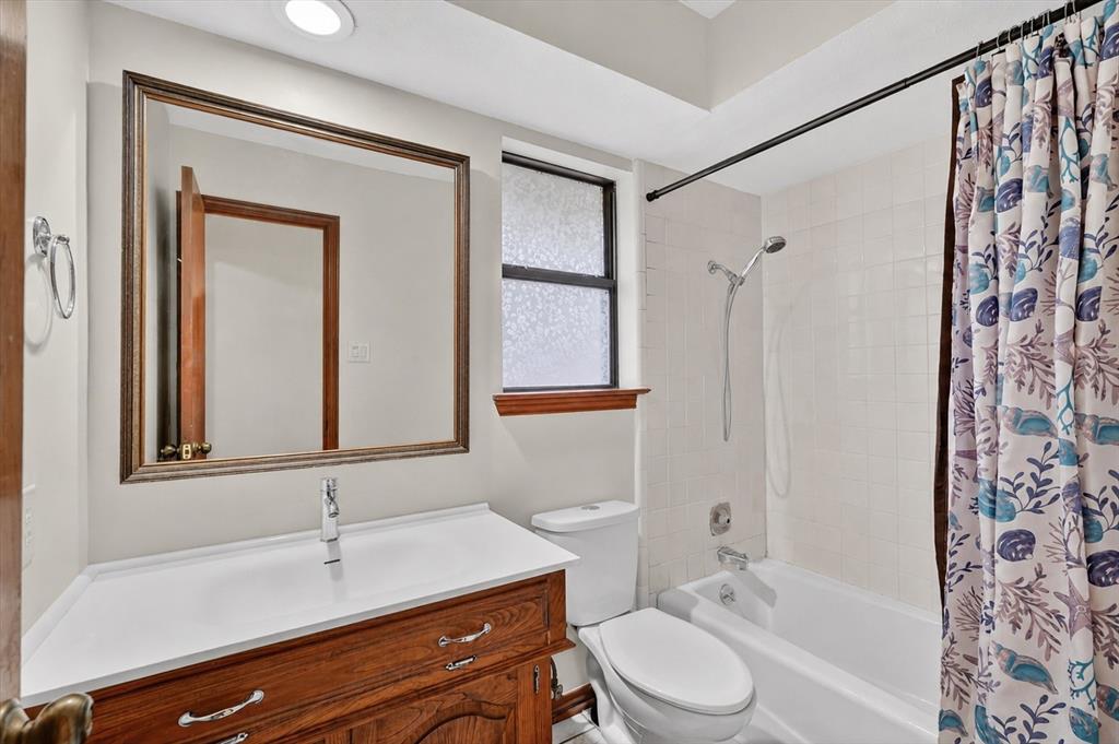 6520 Clearhaven Circle Property Photo 13
