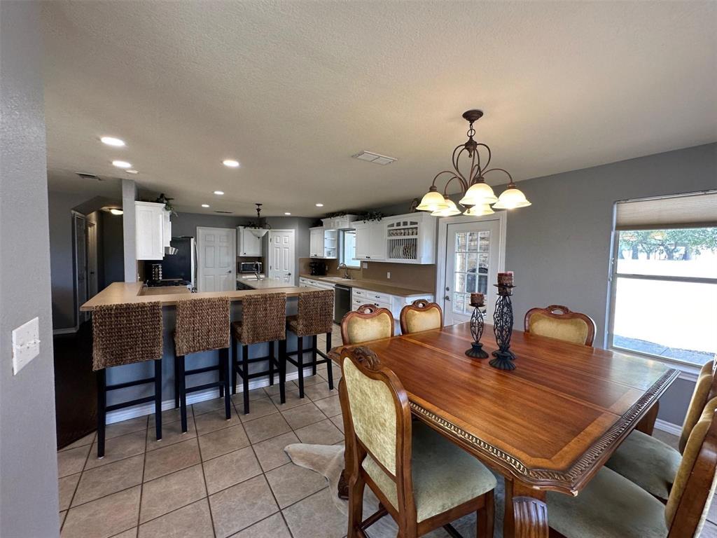 2901 Wind Mill Court Property Photo 6