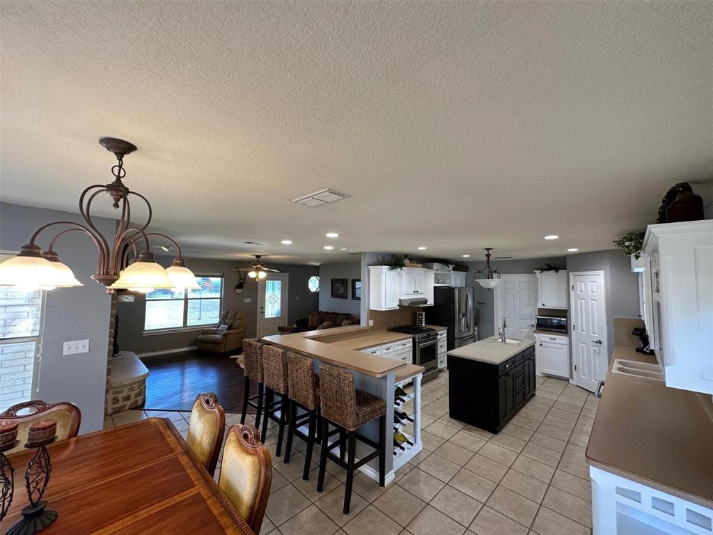 2901 Wind Mill Court Property Photo 9