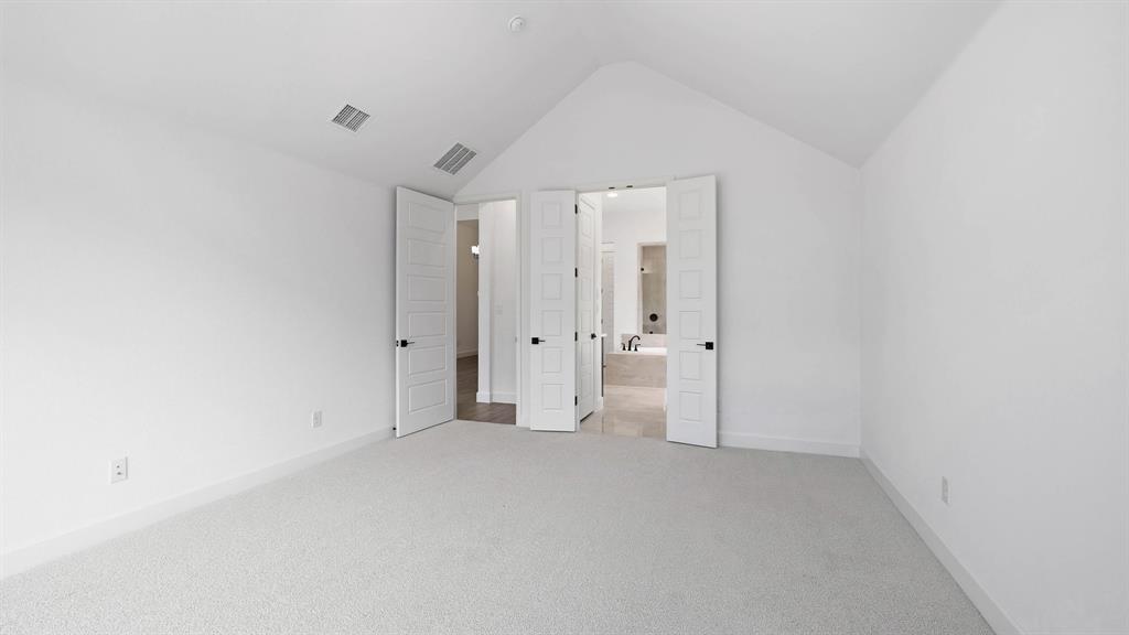 816 River Sky Road Property Photo 14