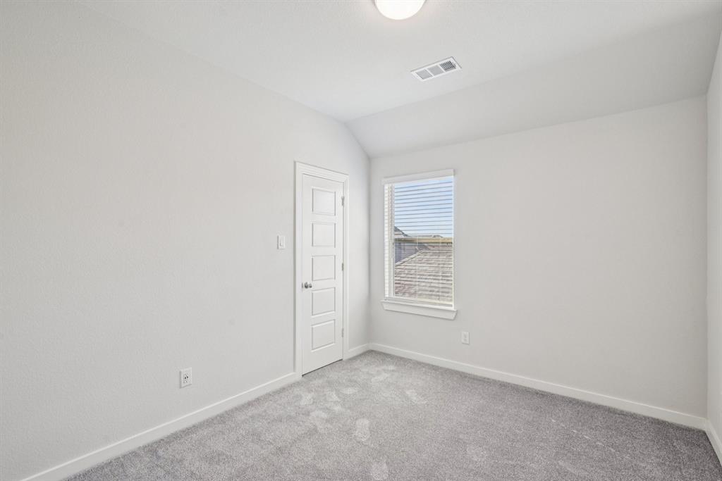 1920 Dappled Grey Avenue Property Photo 31