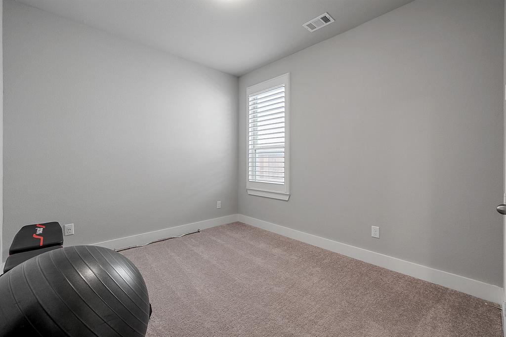 410 Firecrest Lane Property Photo 20