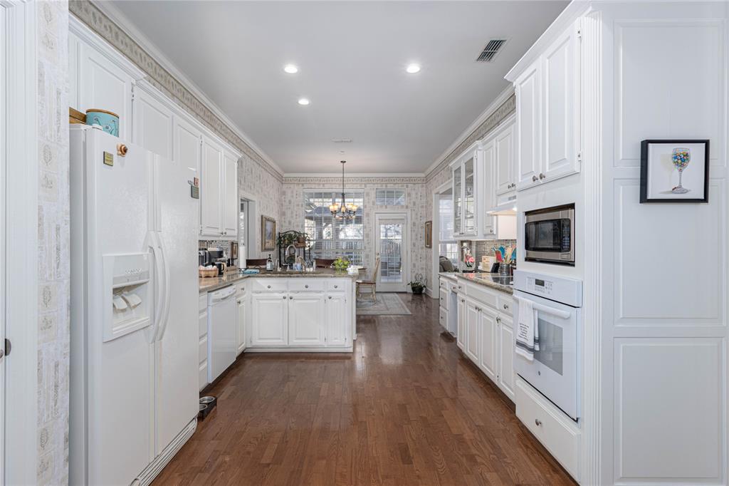 3312 Pebblebrook Property Photo 6