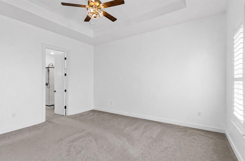 4416 Darlington Way Property Photo 8