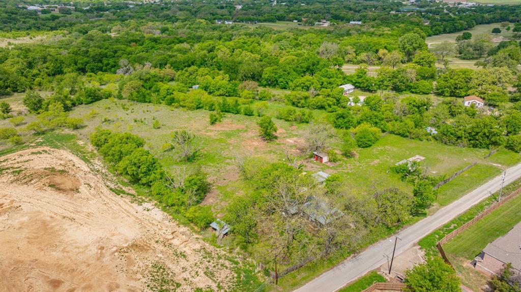 310 Clark Lane Property Photo 7
