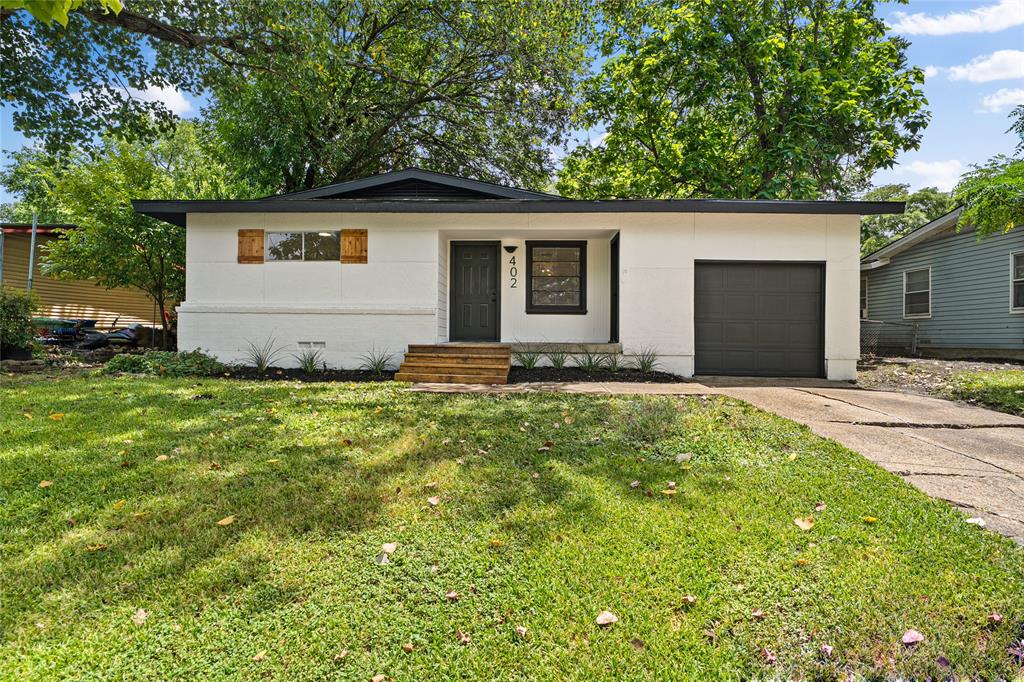 402 E Linda Drive Property Photo 2
