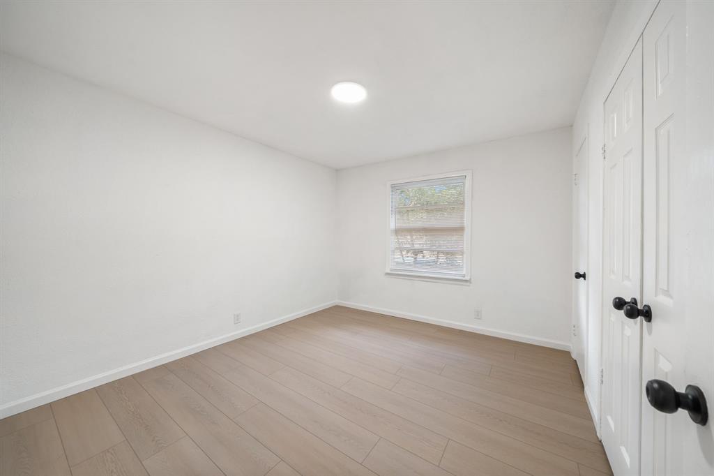 402 E Linda Drive Property Photo 16