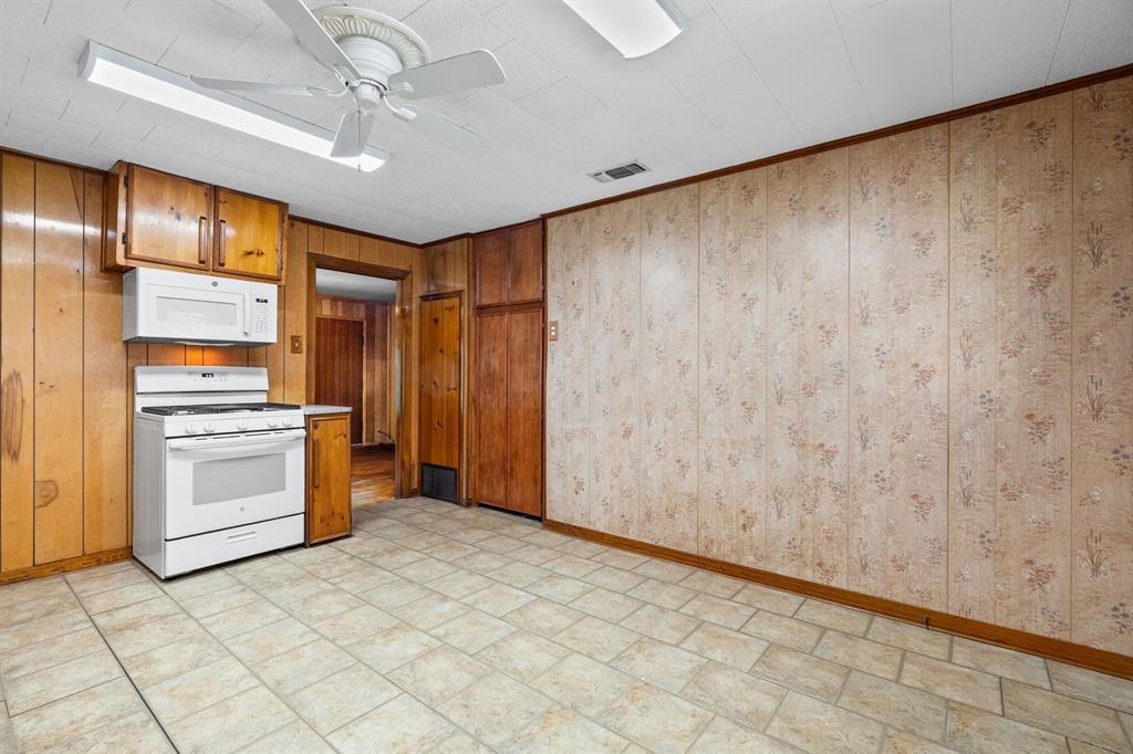 506 Pendleton Street Property Photo 10