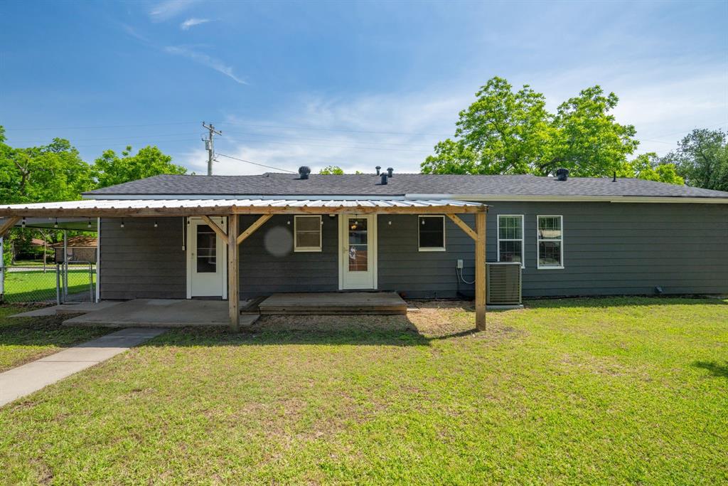 506 Pendleton Street Property Photo 29