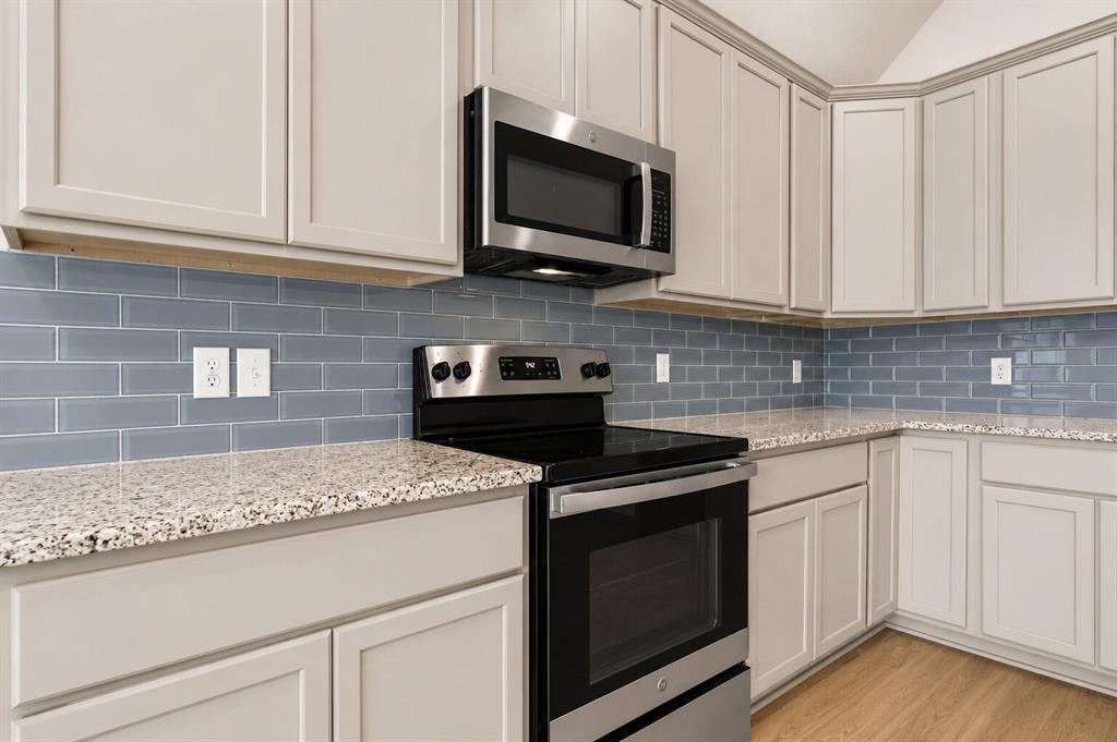 3213 Dottavio Property Photo 14
