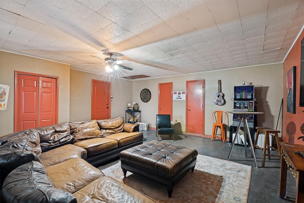 18584 County Road 543 Property Photo 16