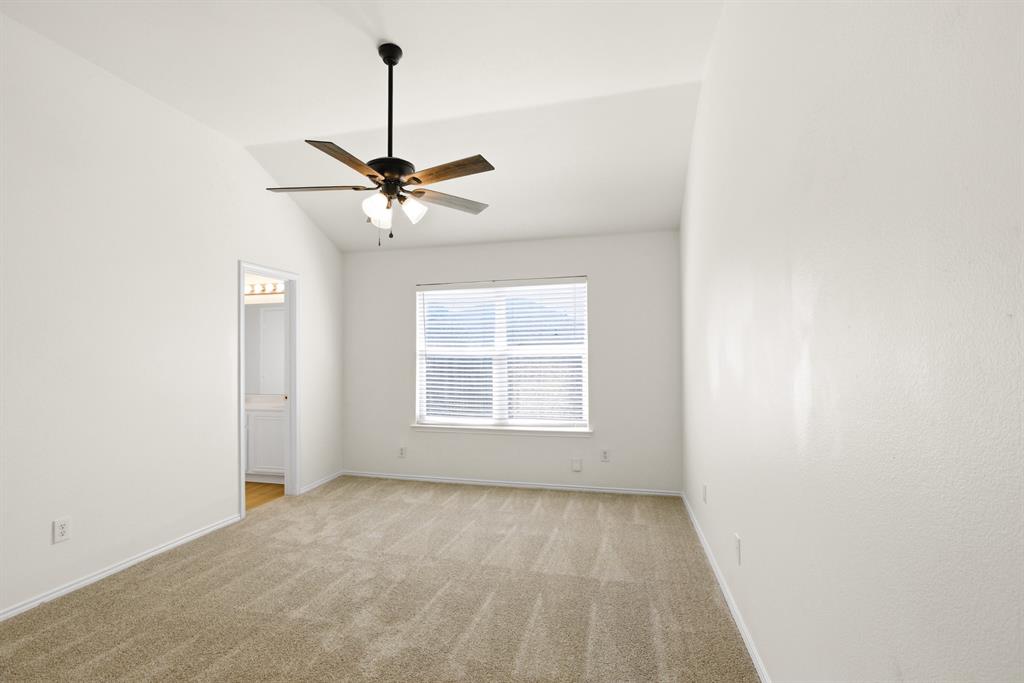 311 S Chestnut Street Property Photo 16