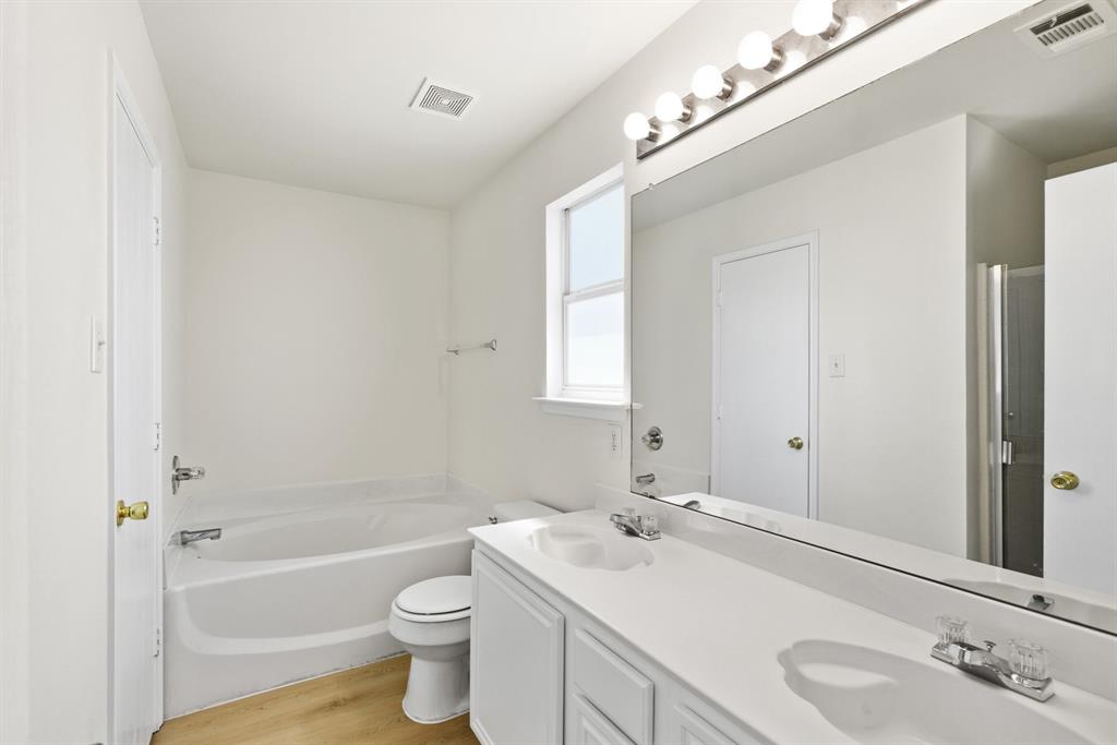 311 S Chestnut Street Property Photo 19