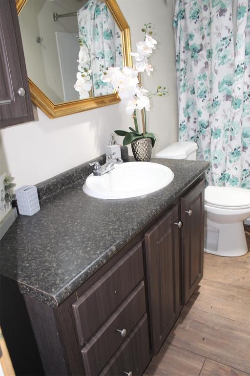 12360 Thomas Lane Property Photo 15