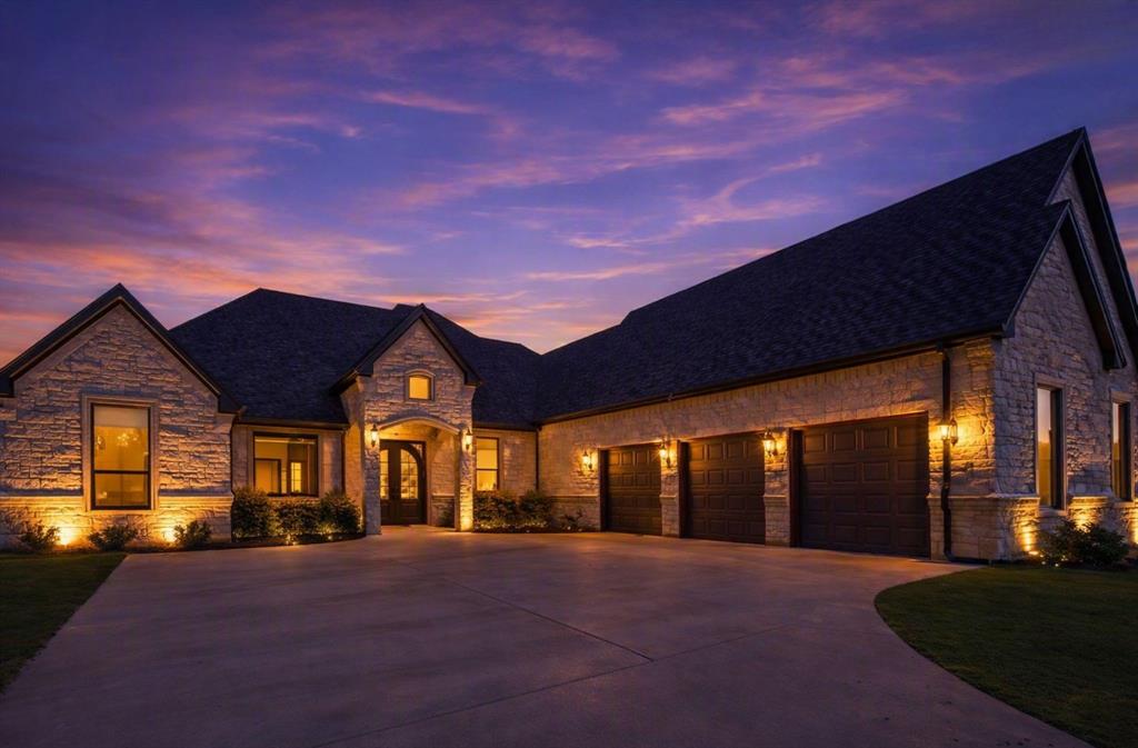 9503 Bellechase Road Property Photo 1