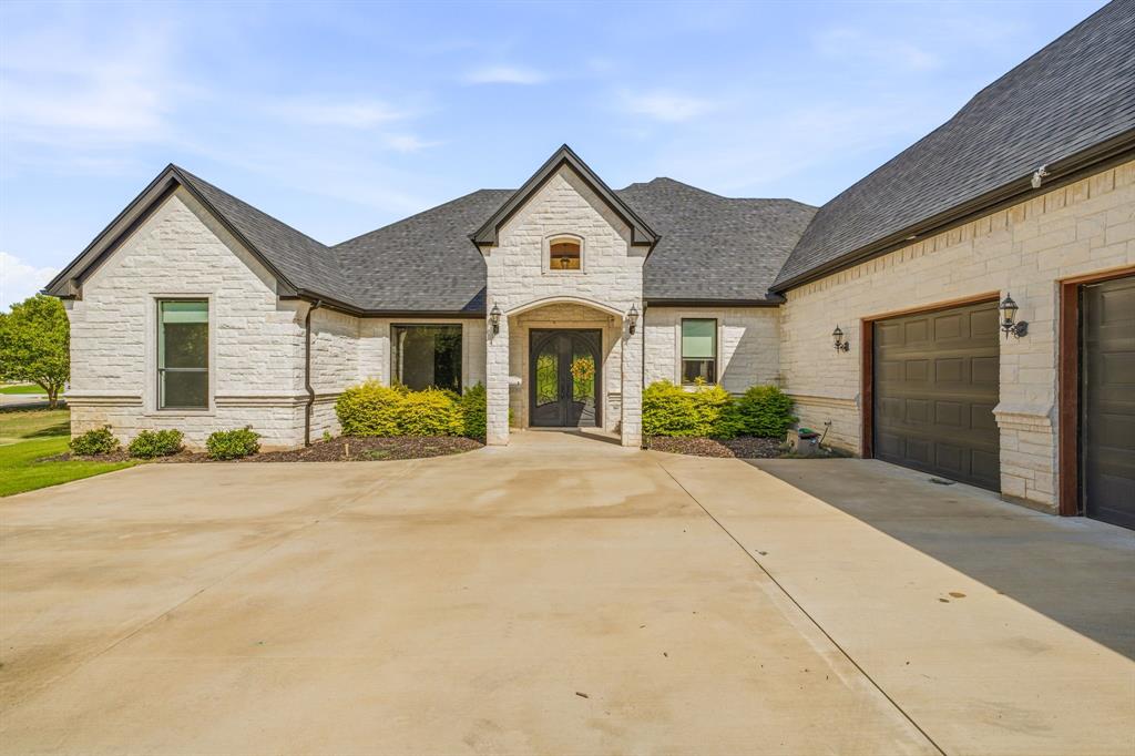 9503 Bellechase Road Property Photo 3