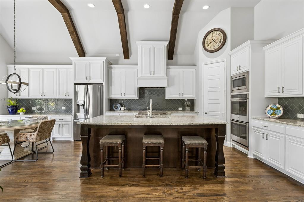 5588 Highflyer Hills Trail Property Photo 10
