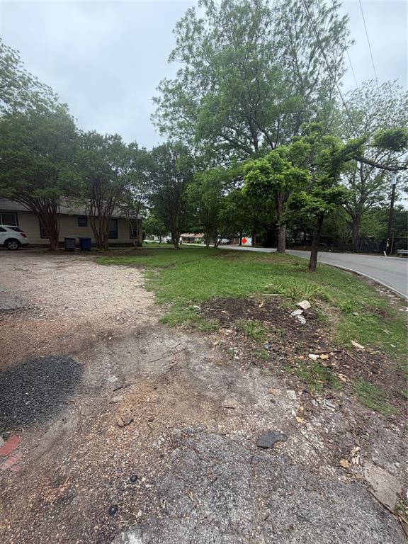 5572 Forney Road Property Photo 1