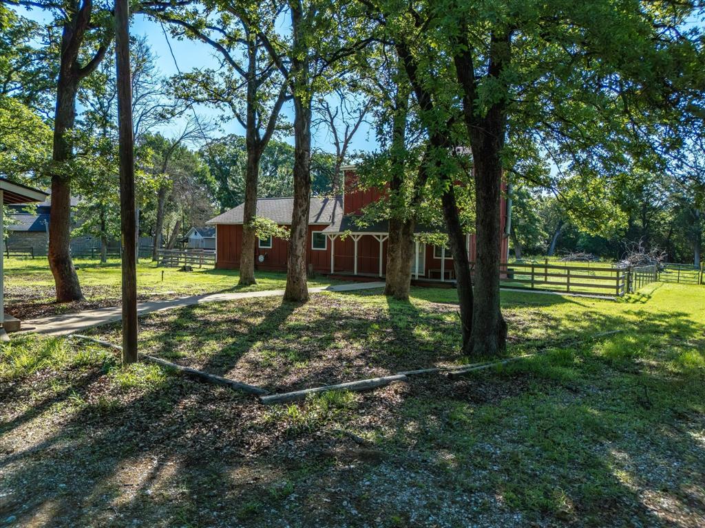 1605 Frann Drive Property Photo 13