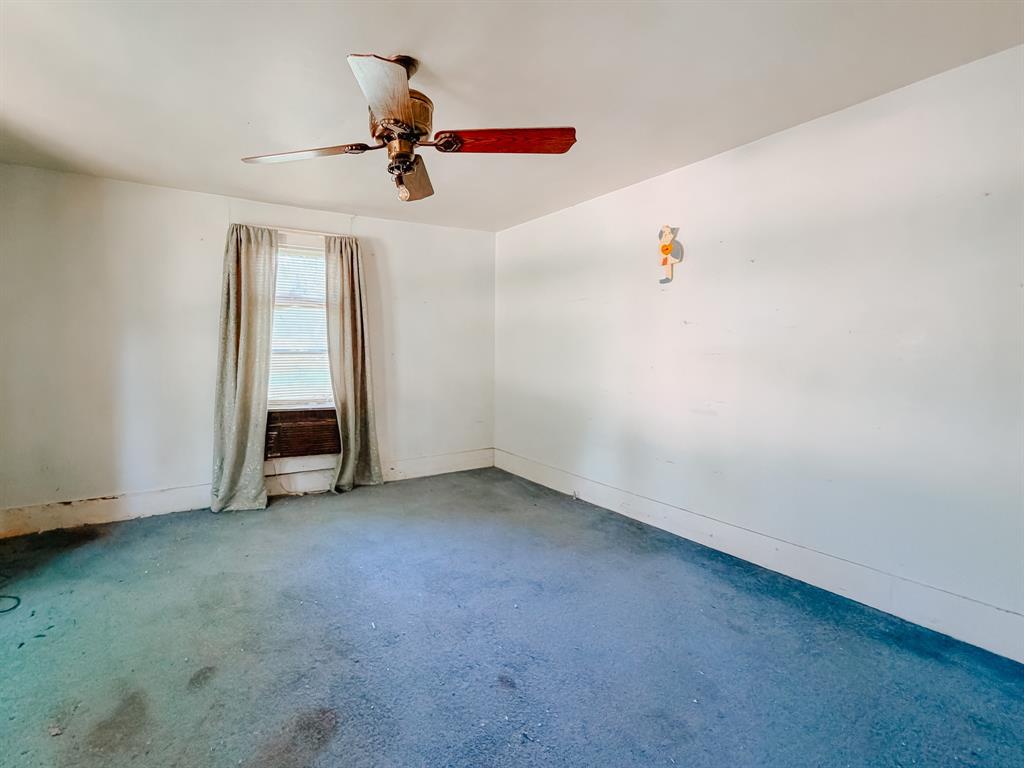 305 N 3rd Street Property Photo 10
