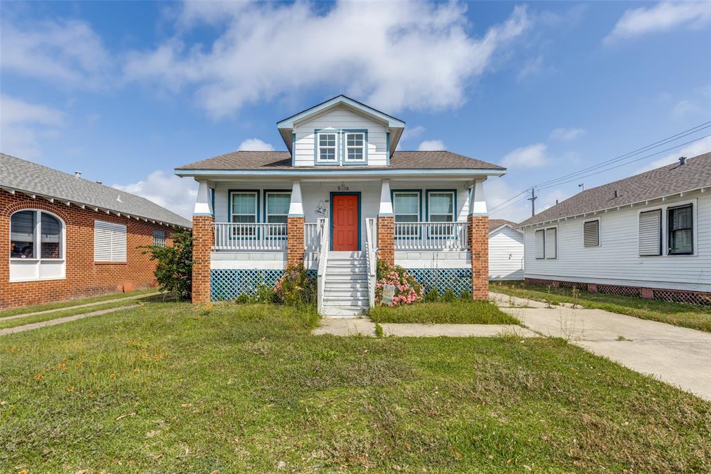 5106 Avenue O Property Photo 1