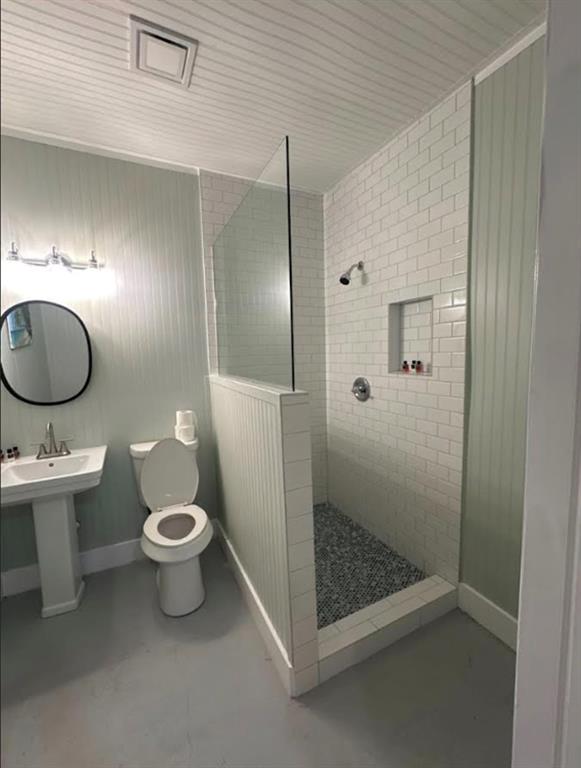 5106 Avenue O Property Photo 18