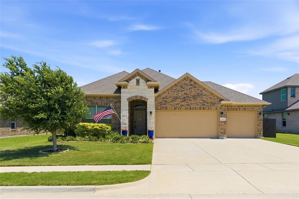 3212 Camden Creek Road Property Photo 1