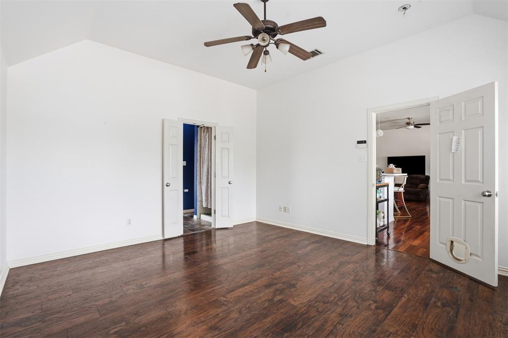 107 Clyde Drive Property Photo 19