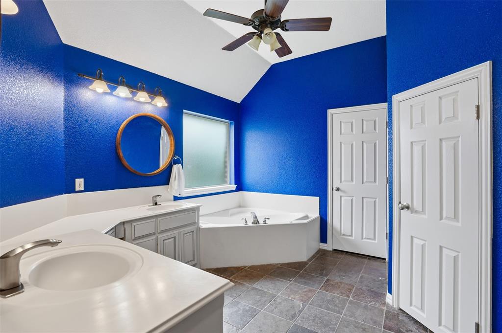 107 Clyde Drive Property Photo 20