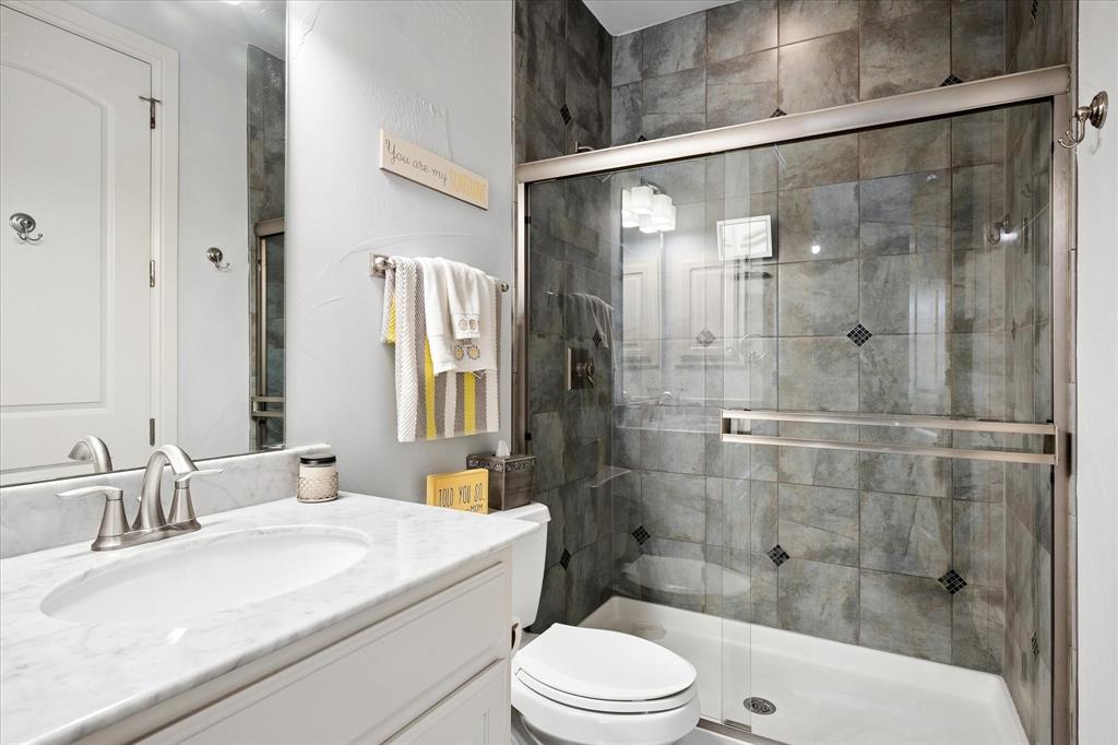 5913 Lavon Drive Property Photo 25