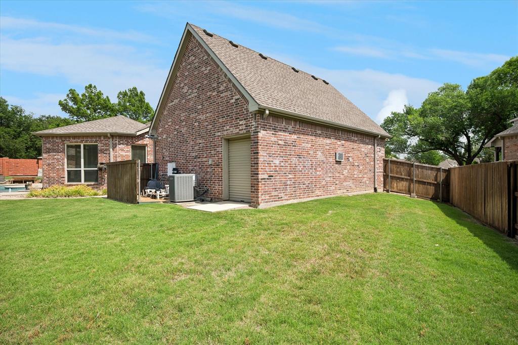 5913 Lavon Drive Property Photo 37