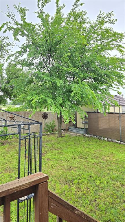 119 Enchanted Lakes Drive Property Photo 4