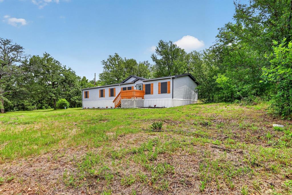 1270 Private Road 3627 Property Photo 2