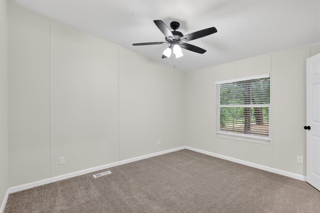 1270 Private Road 3627 Property Photo 22