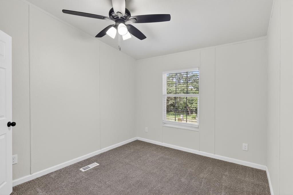 1270 Private Road 3627 Property Photo 27