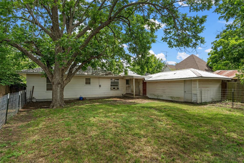 809 E Limestone Avenue Property Photo 22