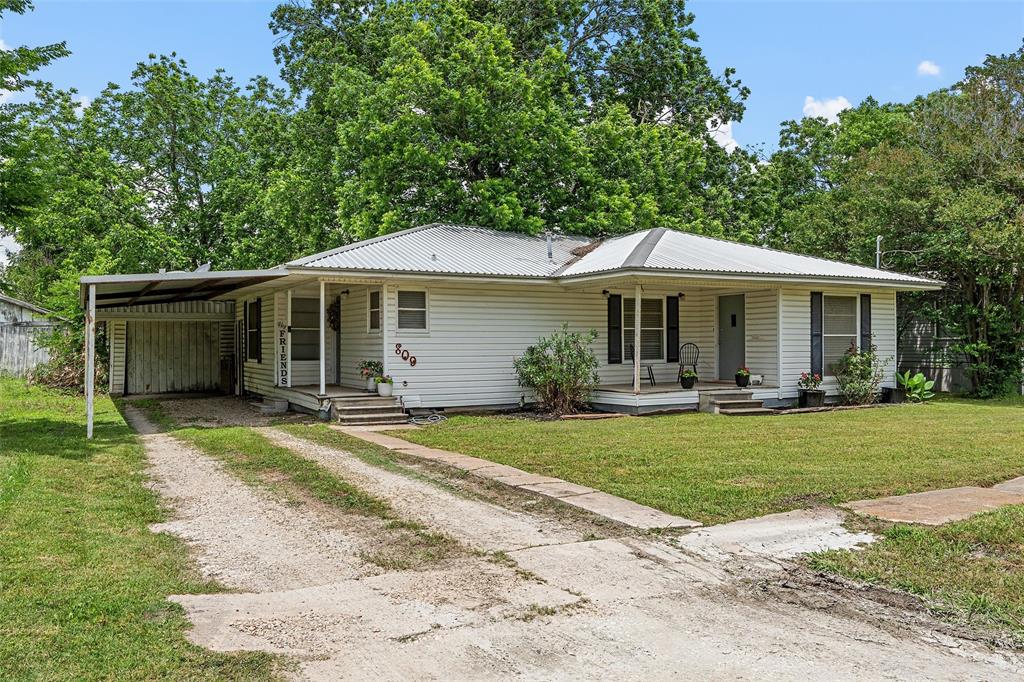 809 E Limestone Avenue Property Photo 23