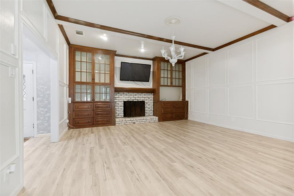 6610 Lake Shore Drive Property Photo 7