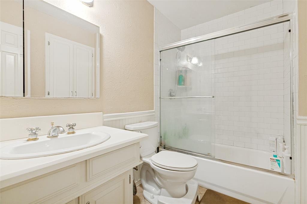 6610 Lake Shore Drive Property Photo 24