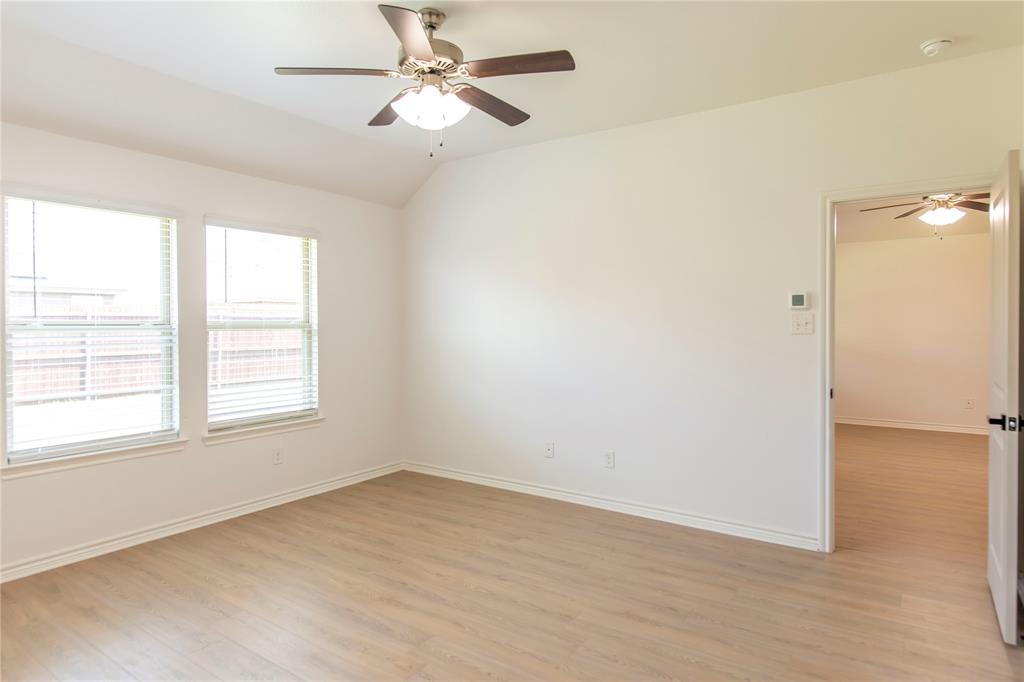 408 Rawhide Way Property Photo 4